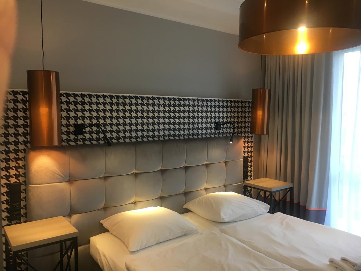 Hotel Pomaranczowa Plaza سوبوت المظهر الخارجي الصورة